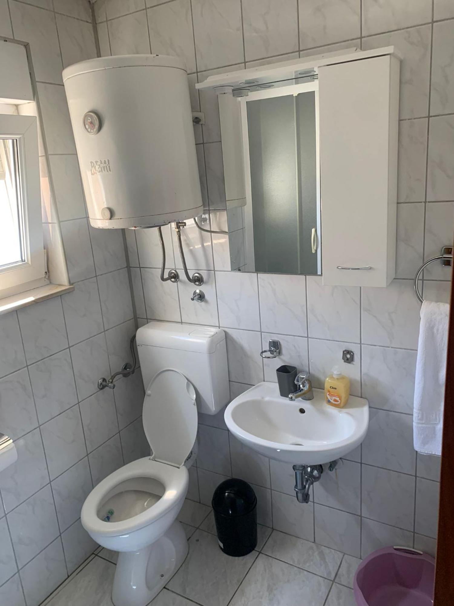 Apartmani Kutlesa Vodice Bagian luar foto