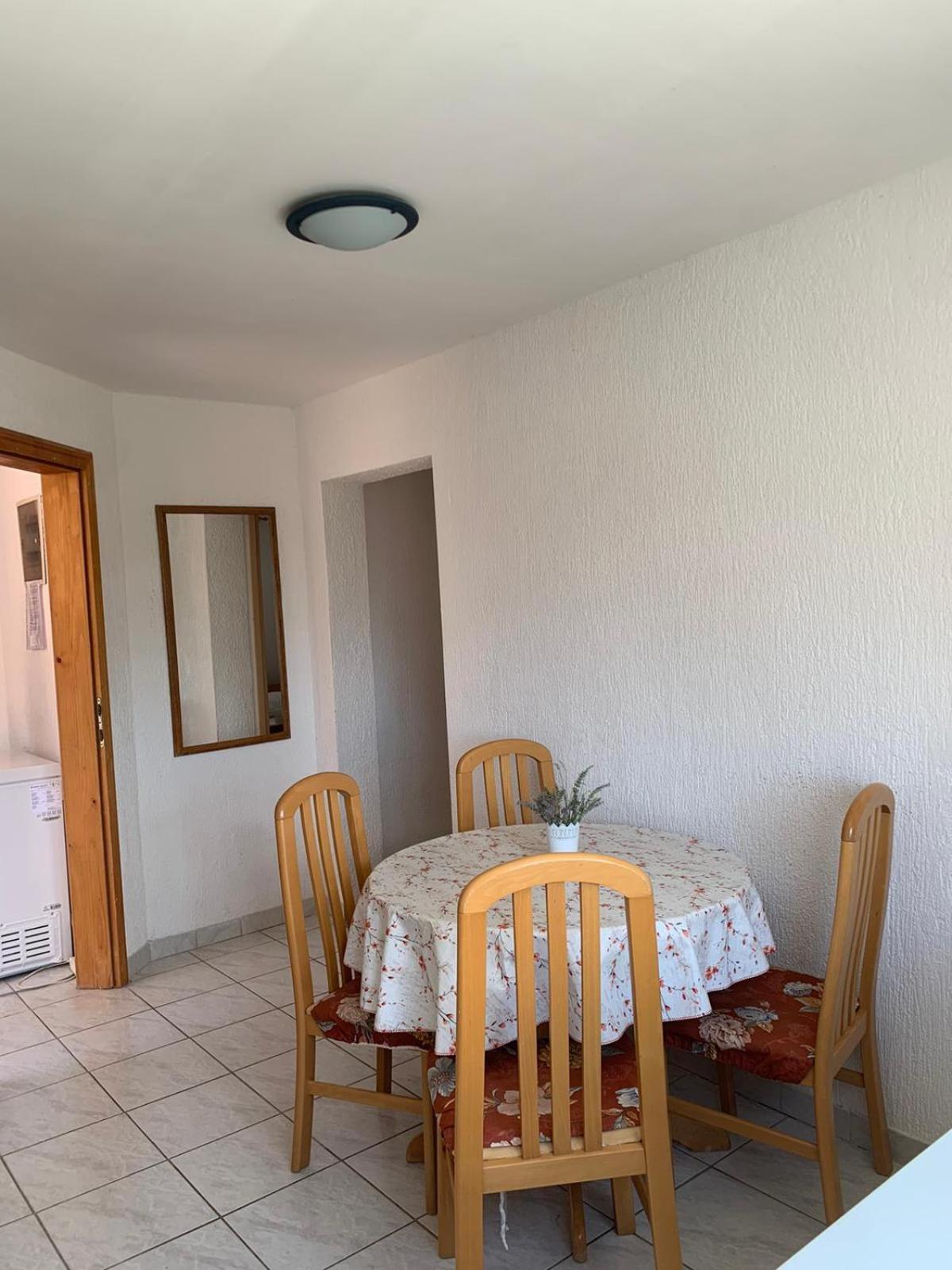 Apartmani Kutlesa Vodice Bagian luar foto