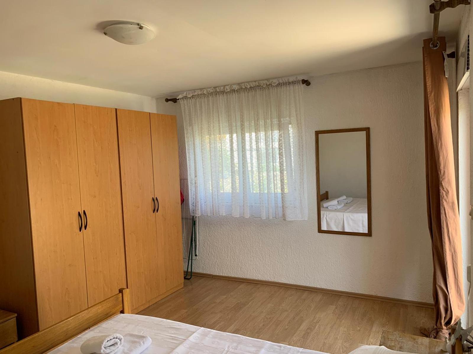 Apartmani Kutlesa Vodice Bagian luar foto