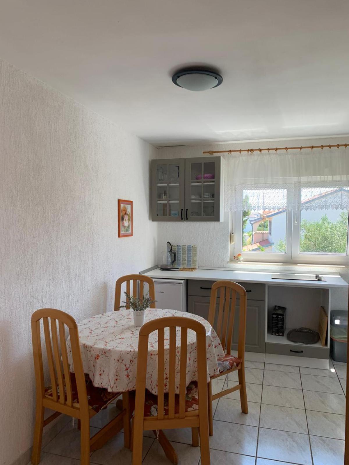 Apartmani Kutlesa Vodice Bagian luar foto
