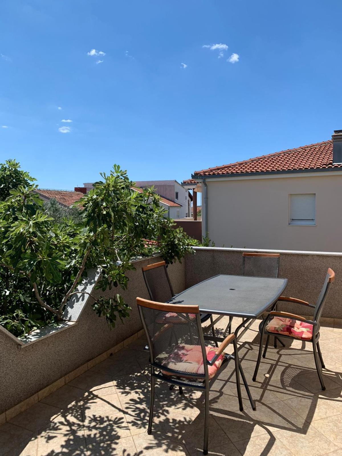 Apartmani Kutlesa Vodice Bagian luar foto